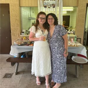 White Lulus Dress Size medium